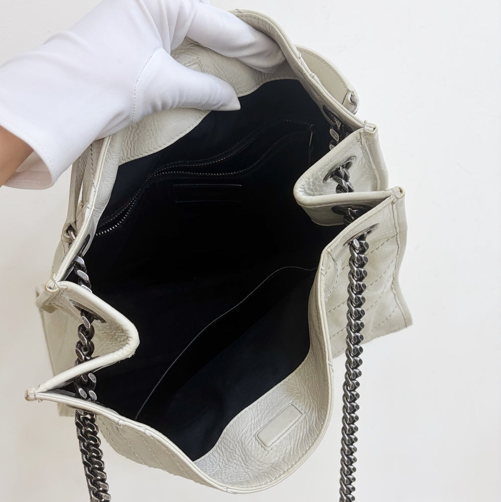 Saint Laurent Niki White Silver Shoulder Bag Chain Bag Excellent