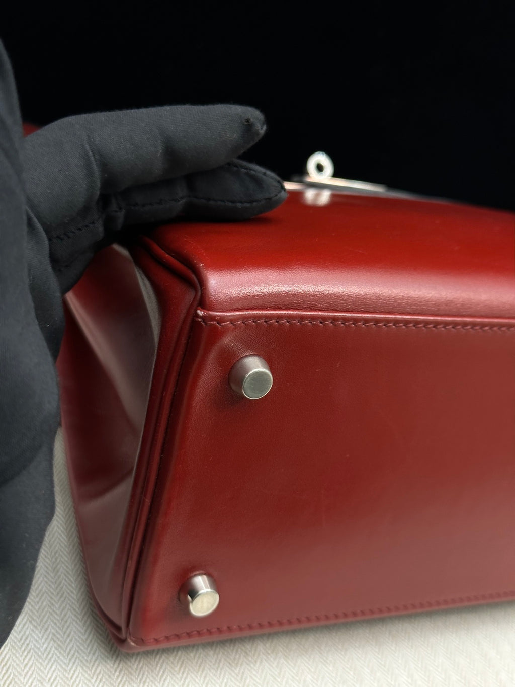 Hermes Kelly28 Box Leather Red Handbag Silver Hardware With Crossbody Strap