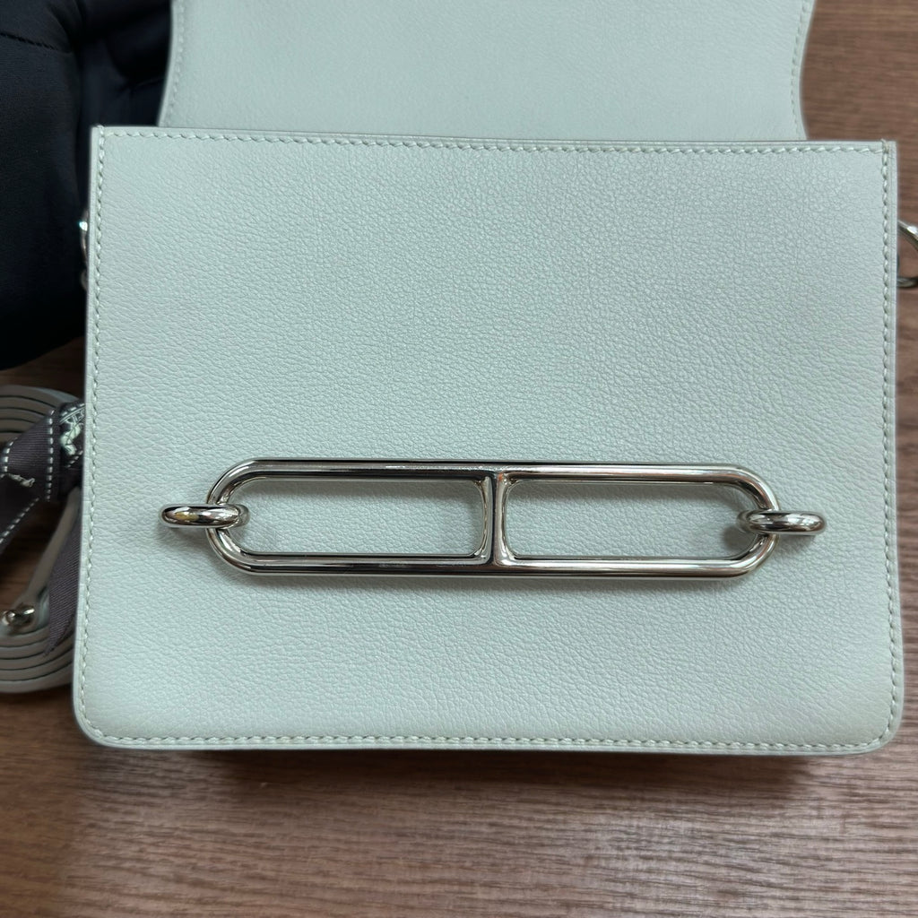 Hermes Roulis19 Evercolor Shoulder Bag Crossbody White Silver Women Classic