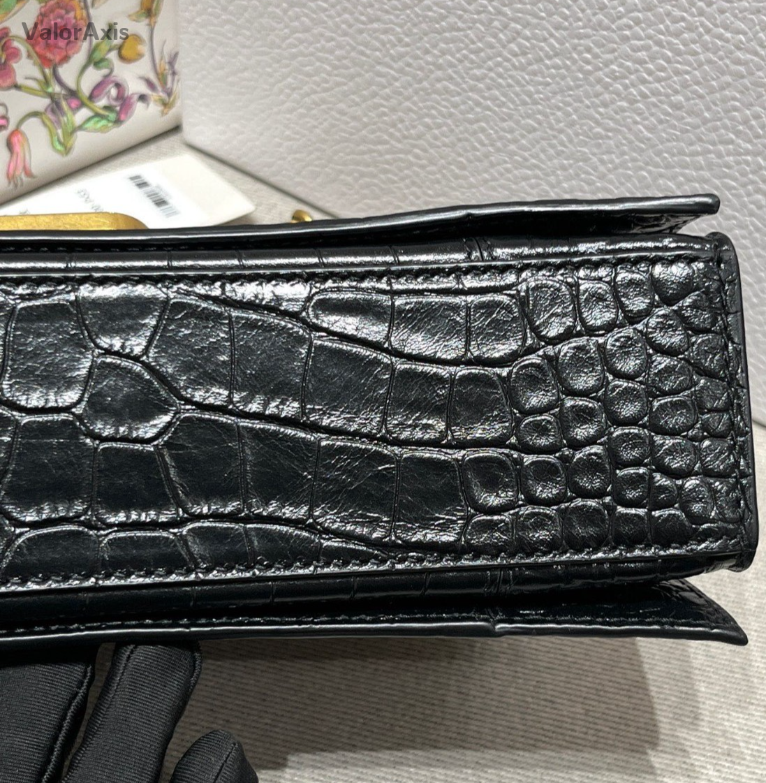 Balenciaga Crush PM Chain Black Gold Shoulder Bag Women Classic Fashion