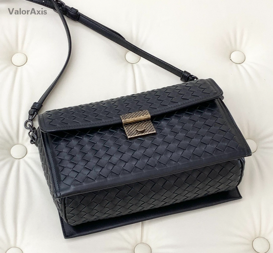 Bottega Veneta Woven Leather CrossBody Bag Clutch Women Black