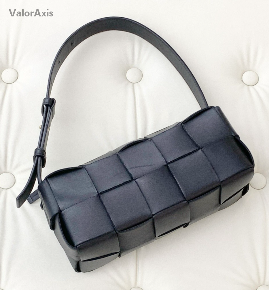 Bottega Veneta Brick Cassette Calfskin Shoulder Underarm Bag Women Black