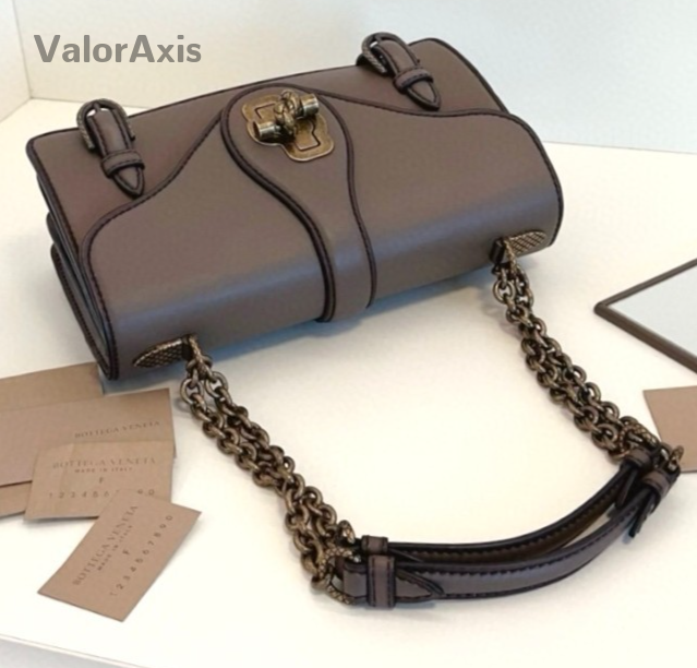 Bottega Veneta City Kont Full-Leather Messenger Shoulder Crossbody Bag Gray