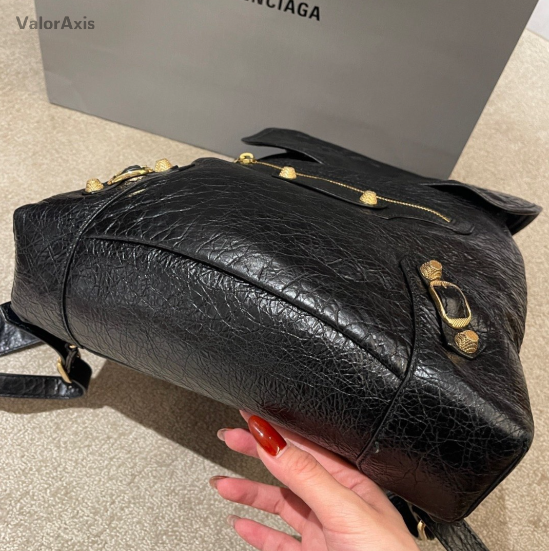Balenciaga City Calfskin Backpack Black Gold Women Classic Fashion