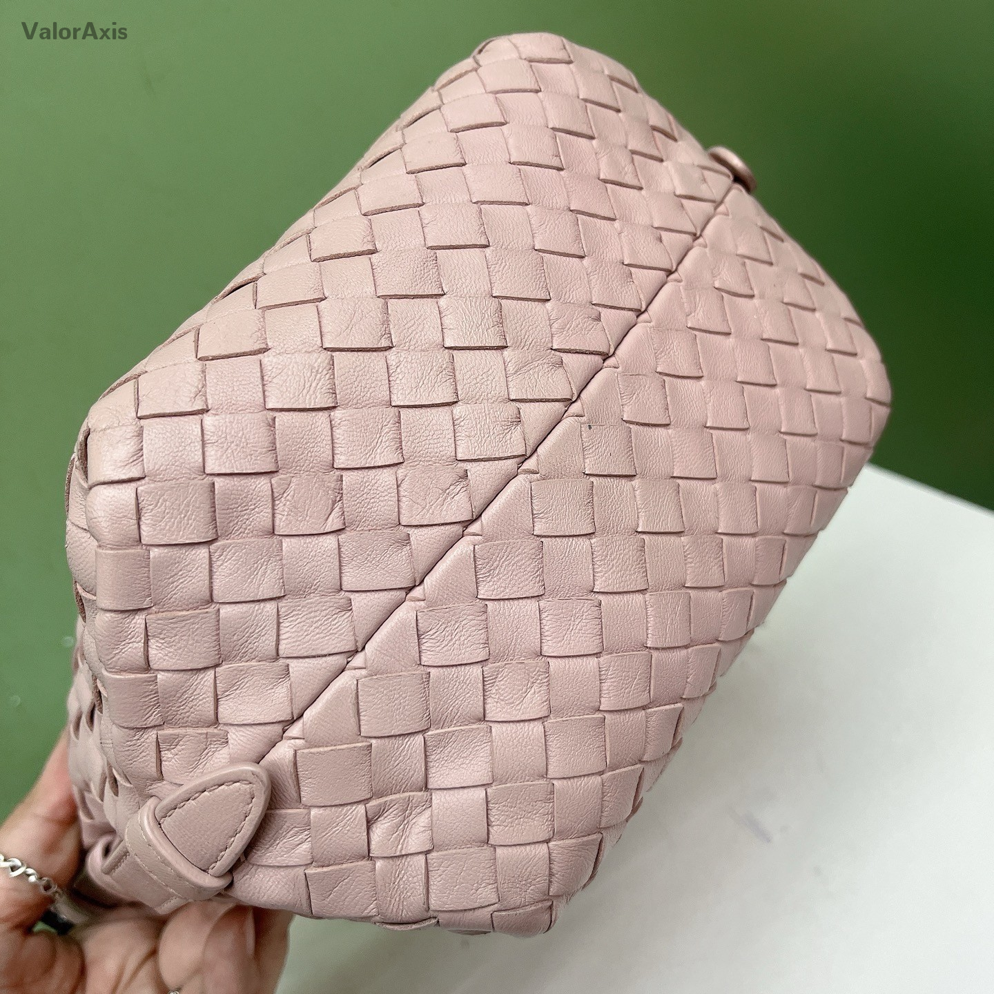 Bottega Veneta Intrecciato Shoulder Bag Pink Silver Used Women Classic Fashion