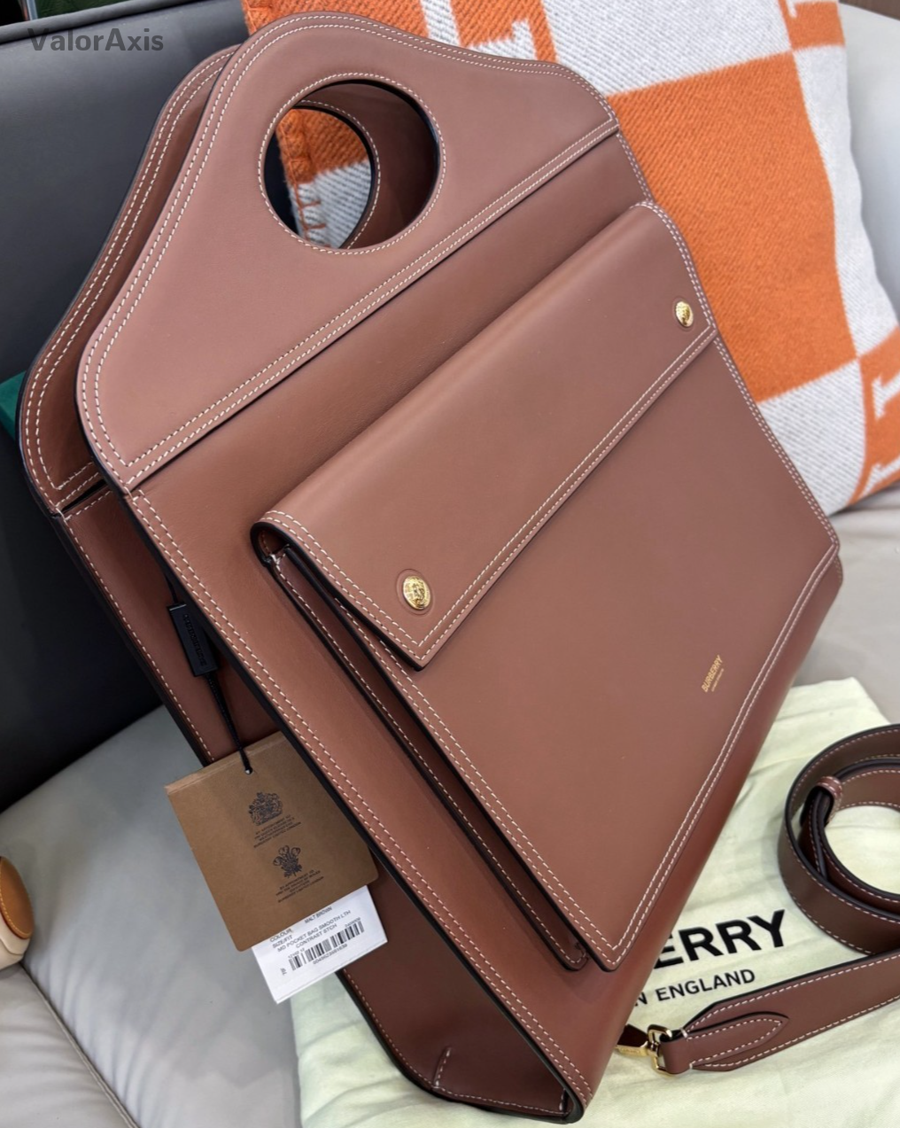 Burberry Pocket Bag 2Way Top Handle Bag Crossbody Brown Gold Women Classic