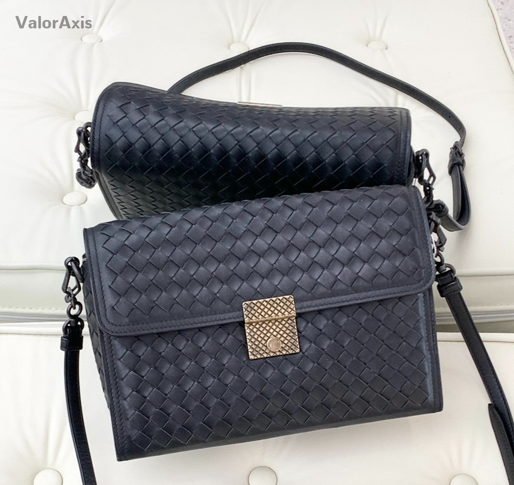 Bottega Veneta Woven Leather CrossBody Bag Clutch Women Black