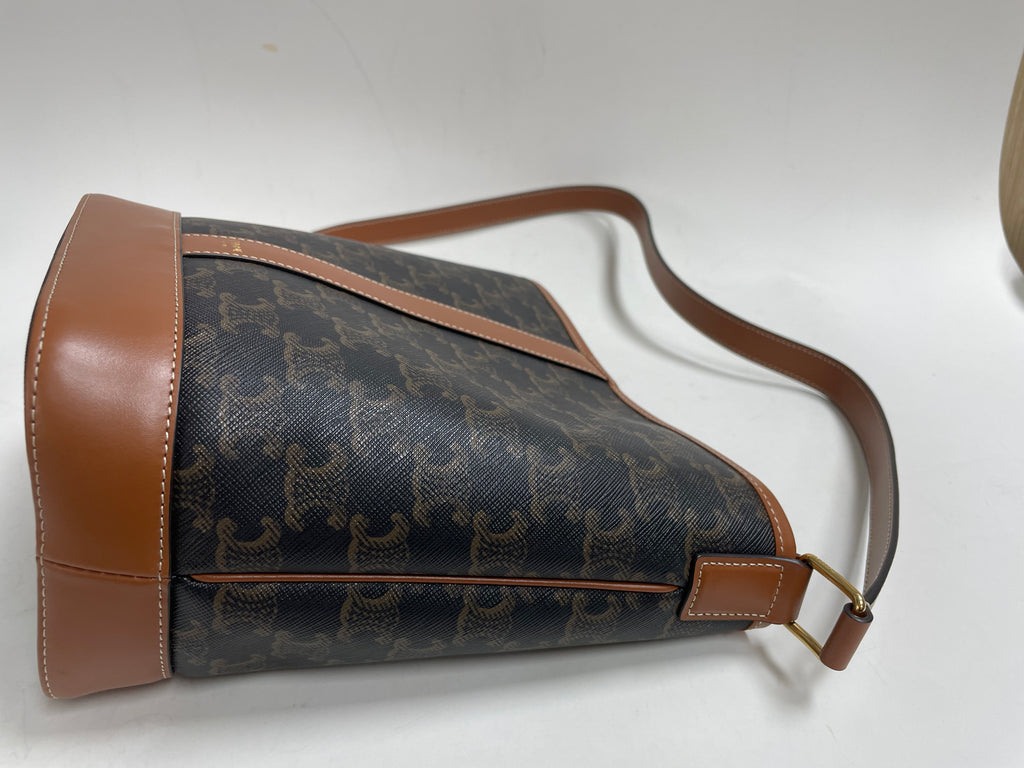Celine Medium Bucket Bag - Pre-Owned