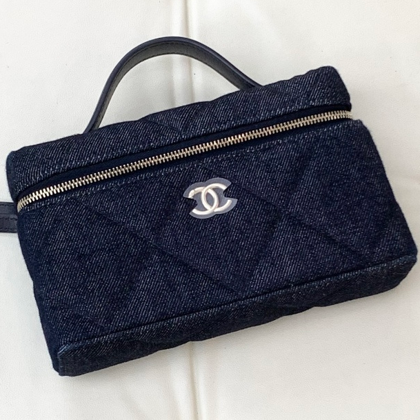 Chanel Vanity Denim Blue Crossbody Top Handle Excellent