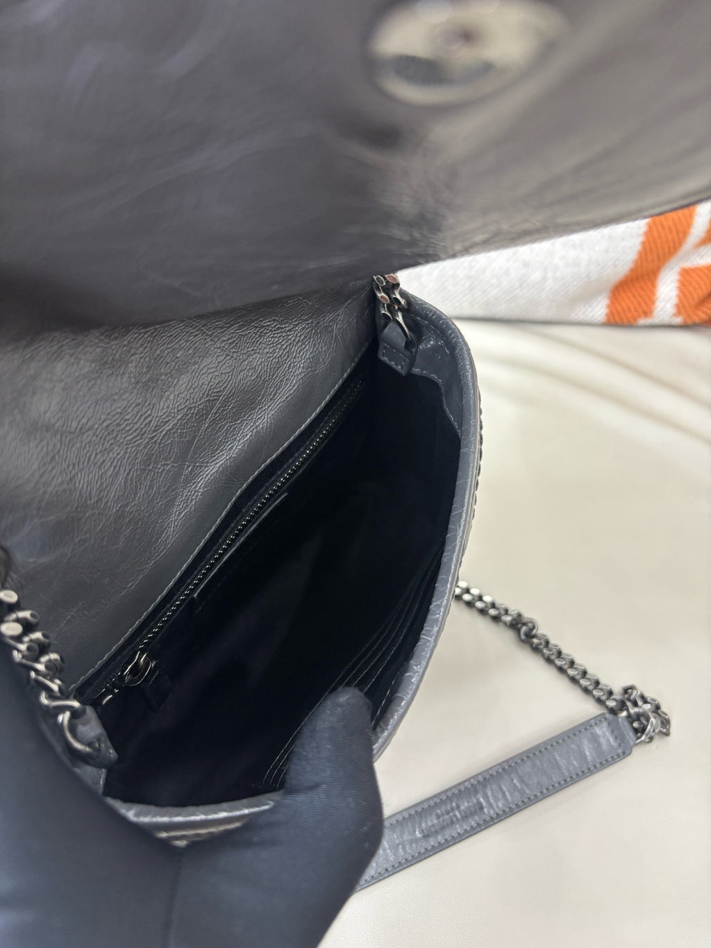 Saint Laurent Niki Monogram Gray Crossbody Chain Bag Excellent