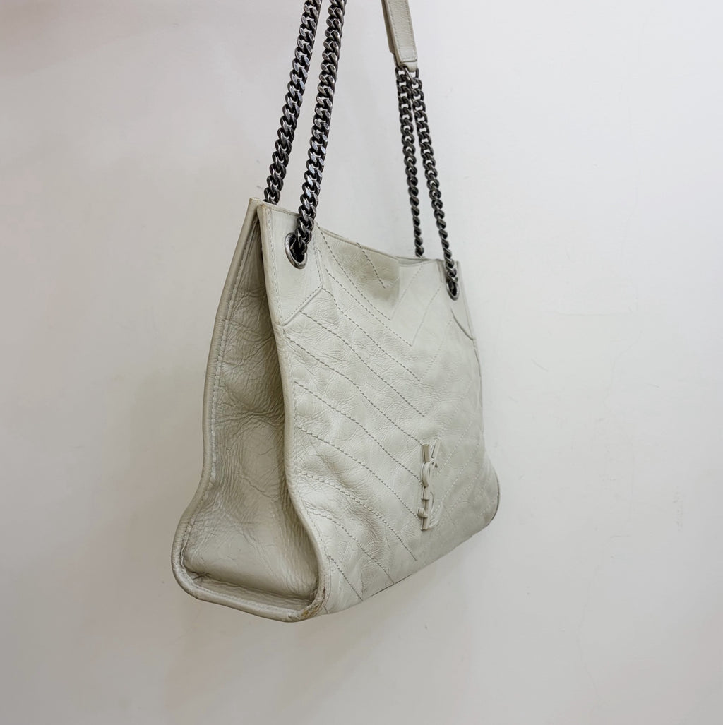 Saint Laurent Niki White Silver Shoulder Bag Chain Bag Excellent