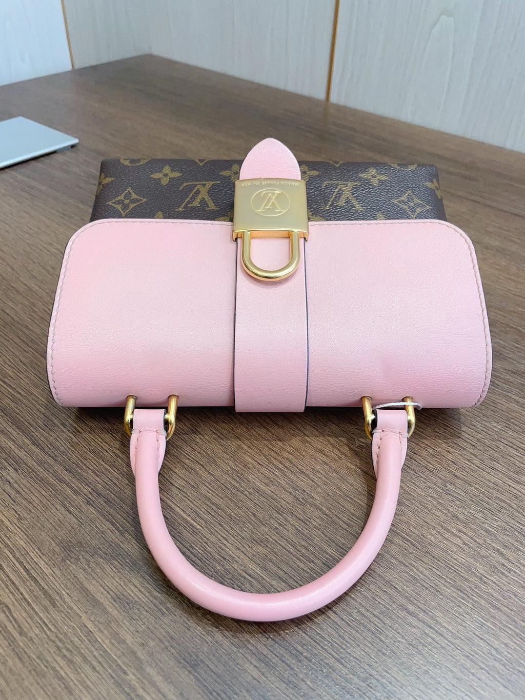 Louis Vuitton Locky BB Locking Handbag Daily Casual Pink Monogram