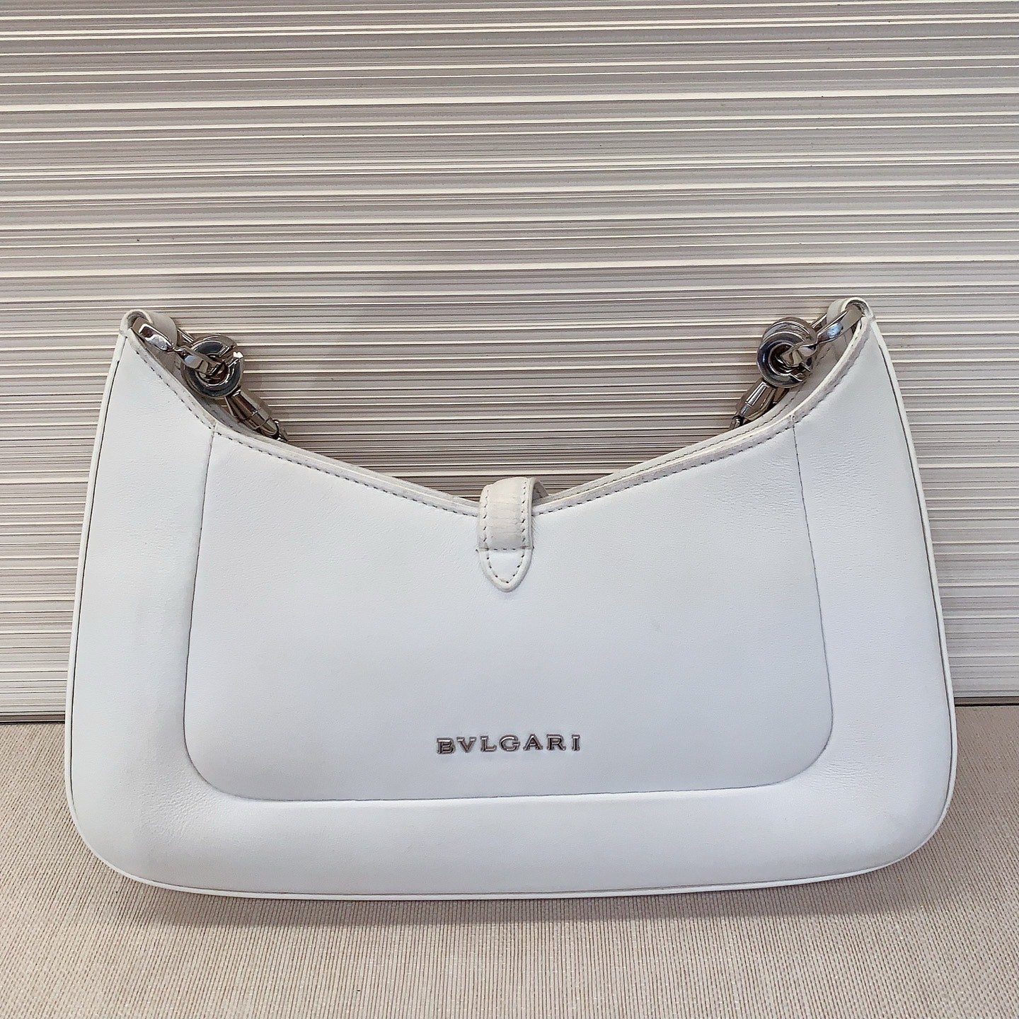 Bvlgari Serpenti Chain Shoulder Bag White Silver Used Women Classic