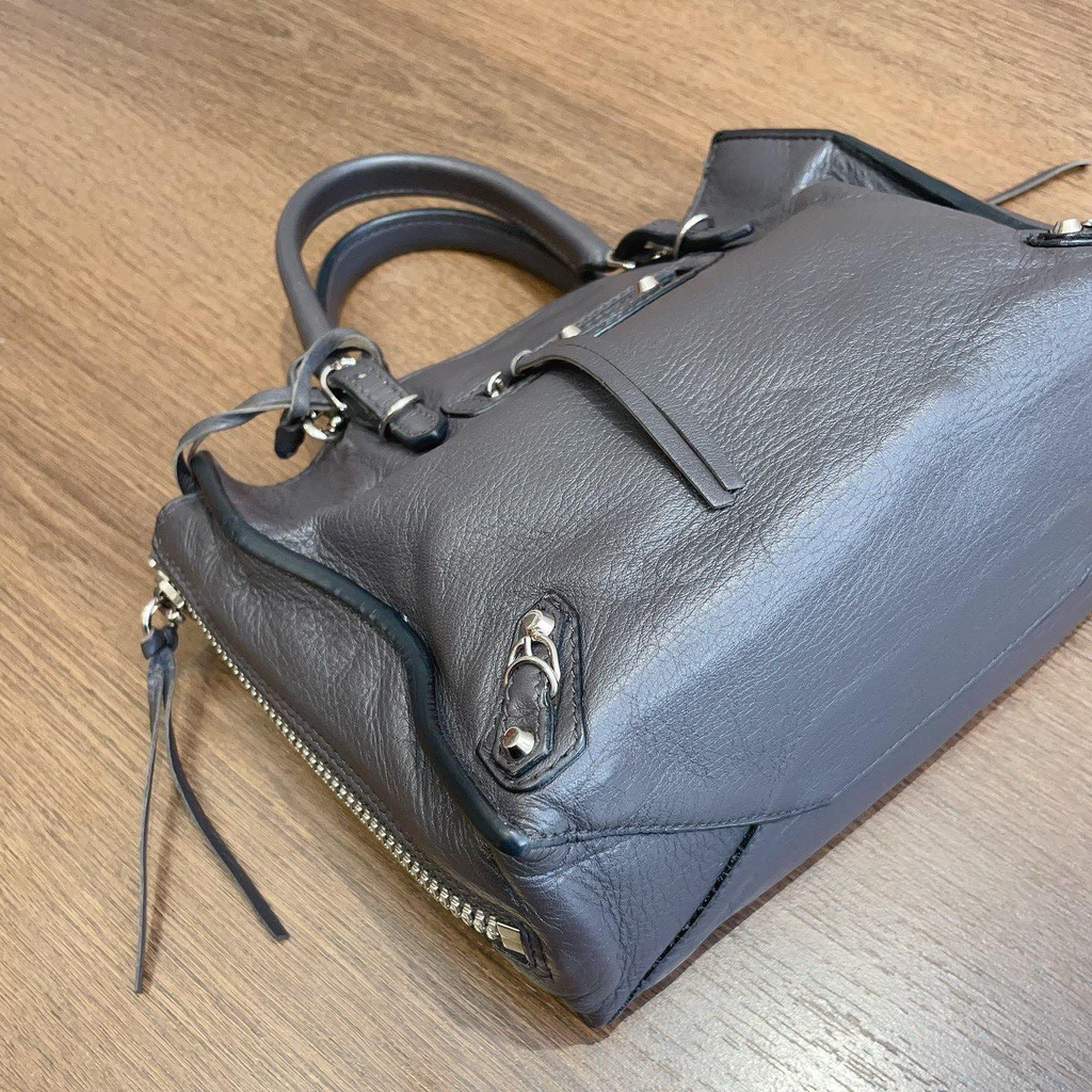 Balenciaga Neo Classic City Bag Top Handle Bag Gray Silver Used Women Fashion