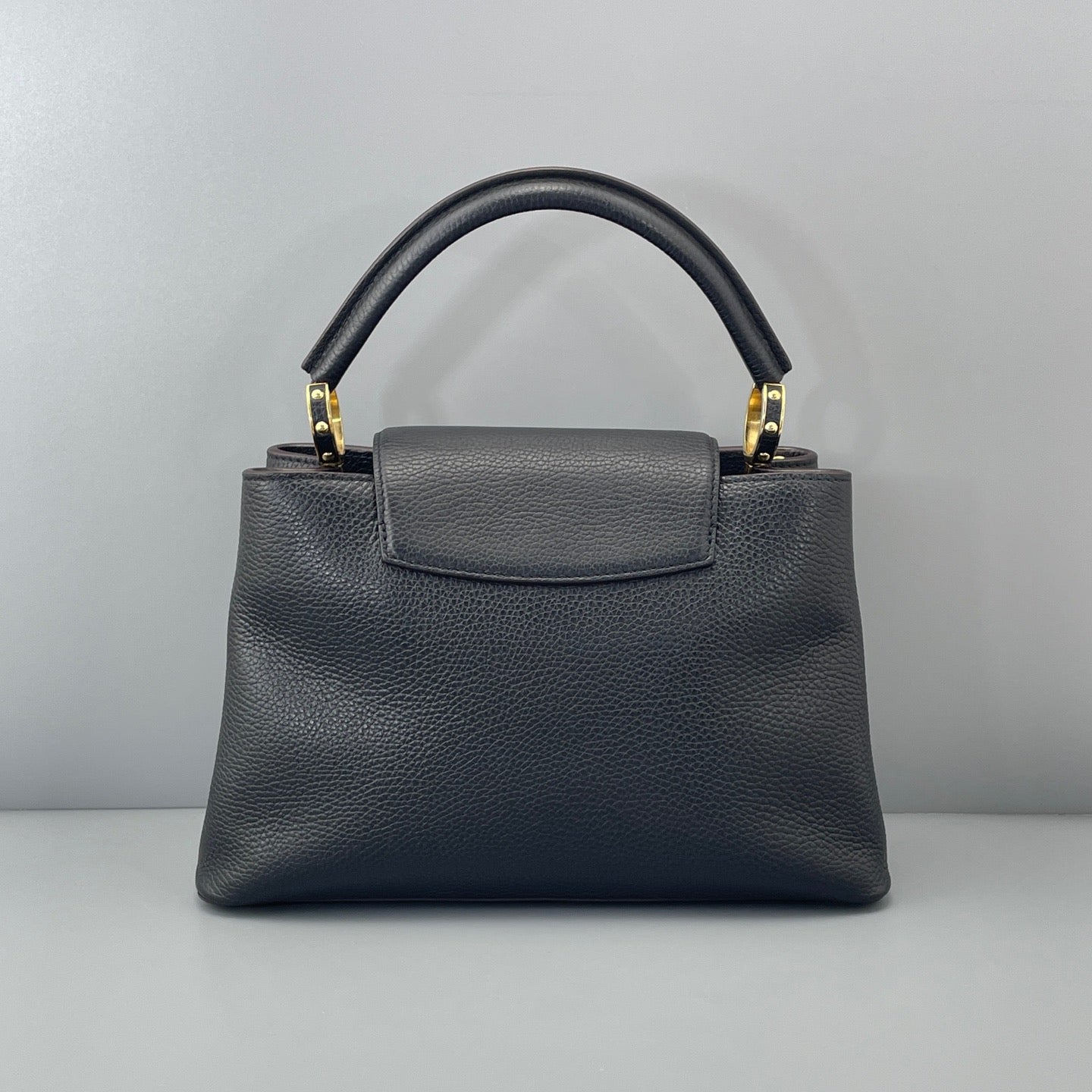 Louis Vuitton Capucines MM Tote Top Handle Bag Black Gold Hardware Women Classic