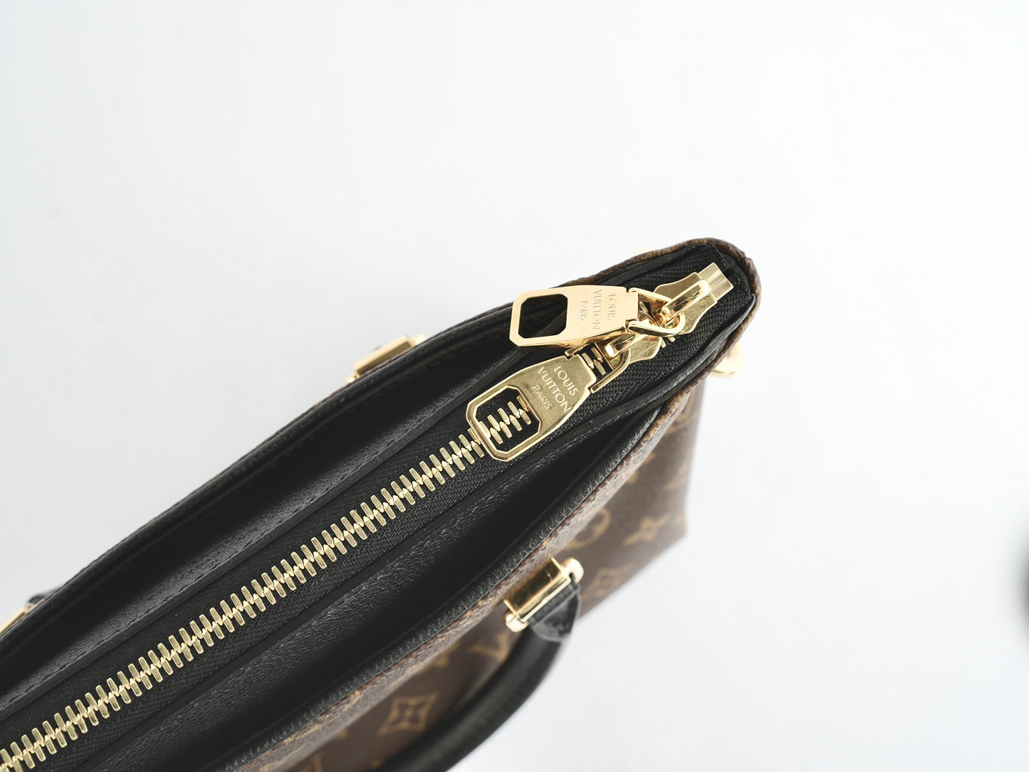 Louis Vuitton Monogram Pallas BB Shoulder Bag M42960