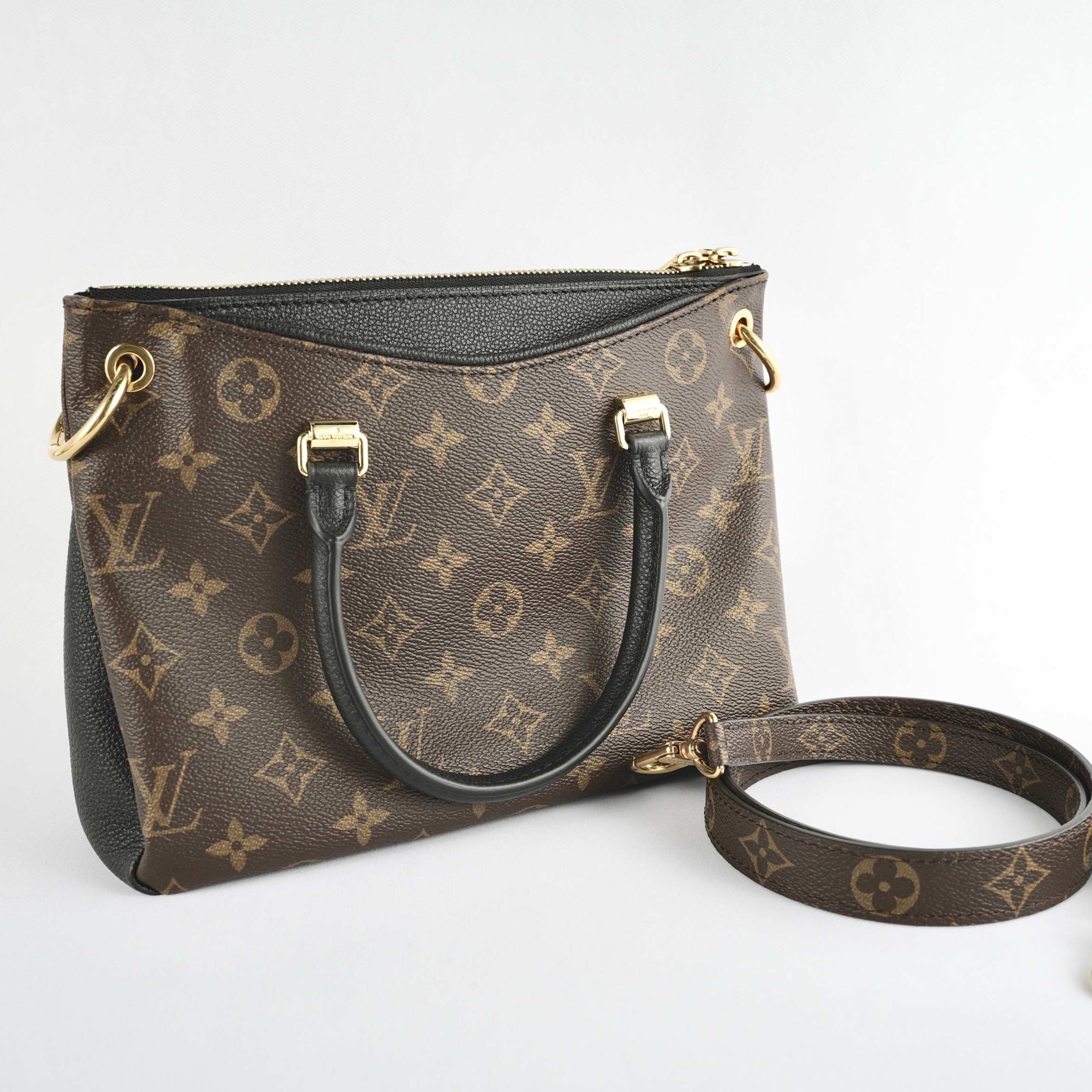Louis Vuitton Monogram Pallas BB Shoulder Bag M42960 - Pre-Owned
