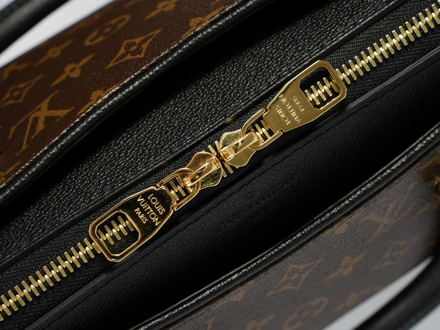 Louis Vuitton Monogram Pallas BB Shoulder Bag M42960