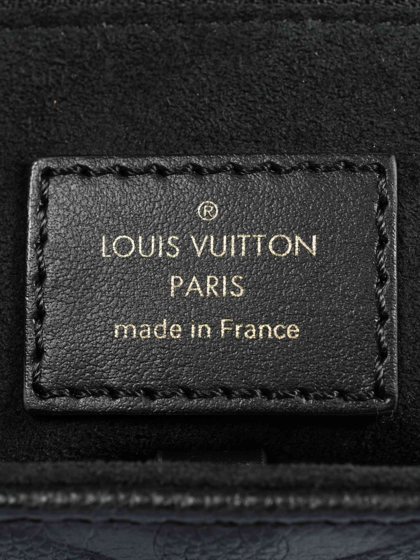 LOUIS VUITTON black Monogram Empriente ON THE GO PM M45595