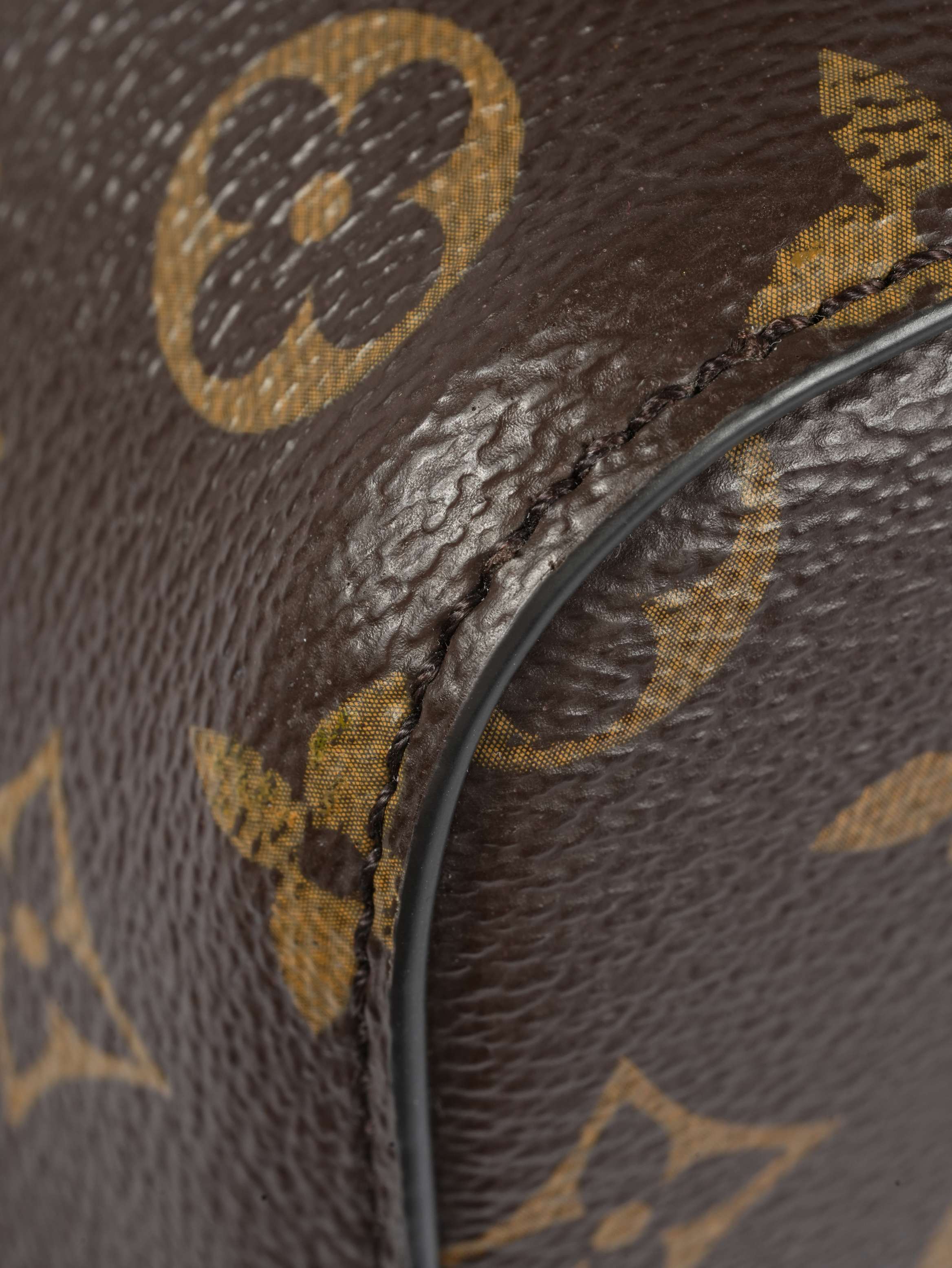 Louis Vuitton NeoNoe Black Bucket Bag - Pre-Owned