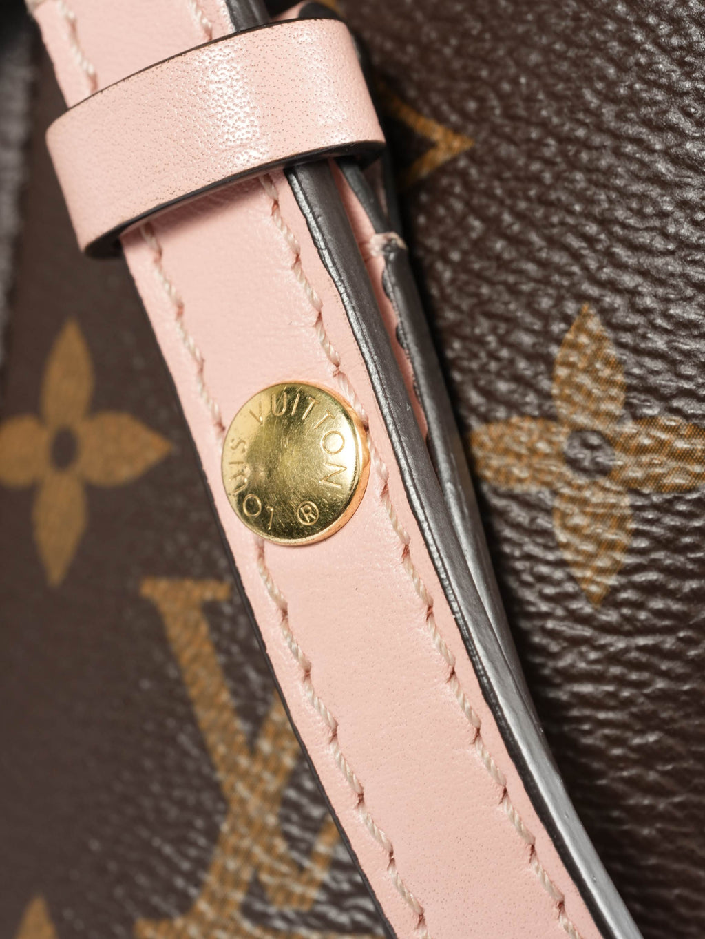 Louis Vuitton NeoNoe Pink Bucket Bag - Pre-Owned