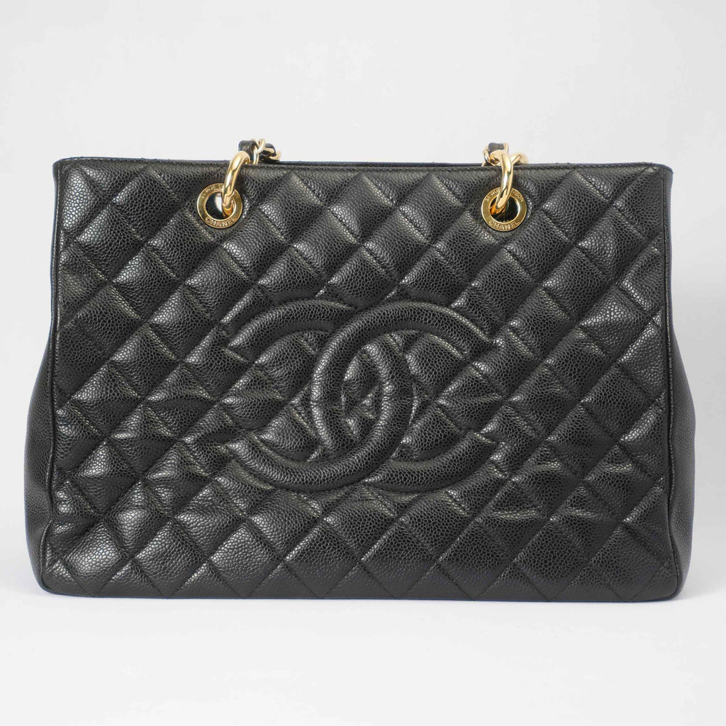 Chanel | Gst Medium Tote In Black Pebbled Leather with Gold-tone Hardware - | - Pre-Owned