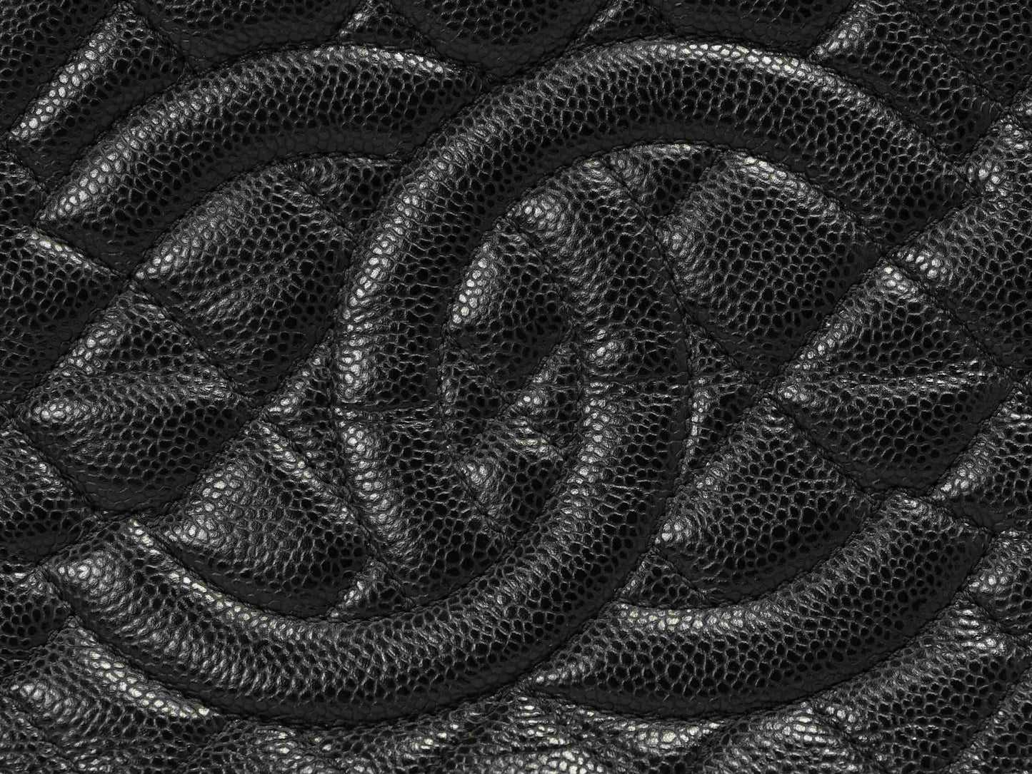 Chanel GST Medium Tote in Black Pebbled Leather with Gold-Tone Hardware