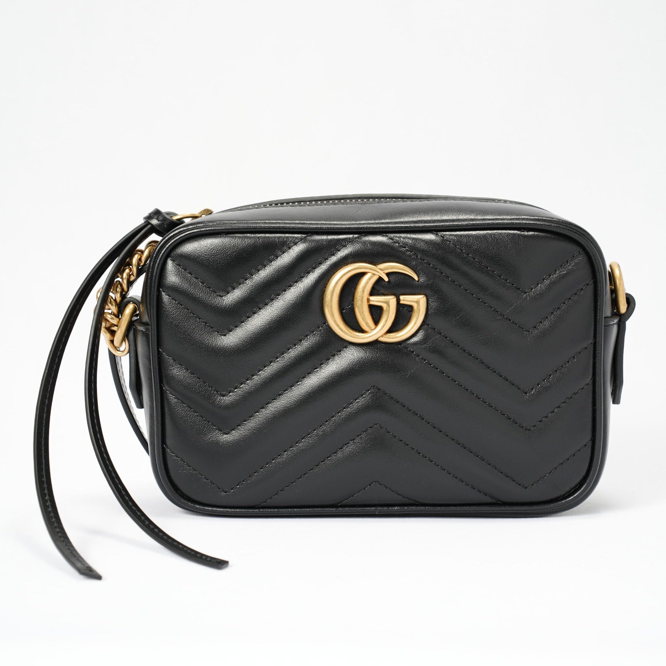 GUCCI Black Marmont Camera Bag Mini - Pre-Owned