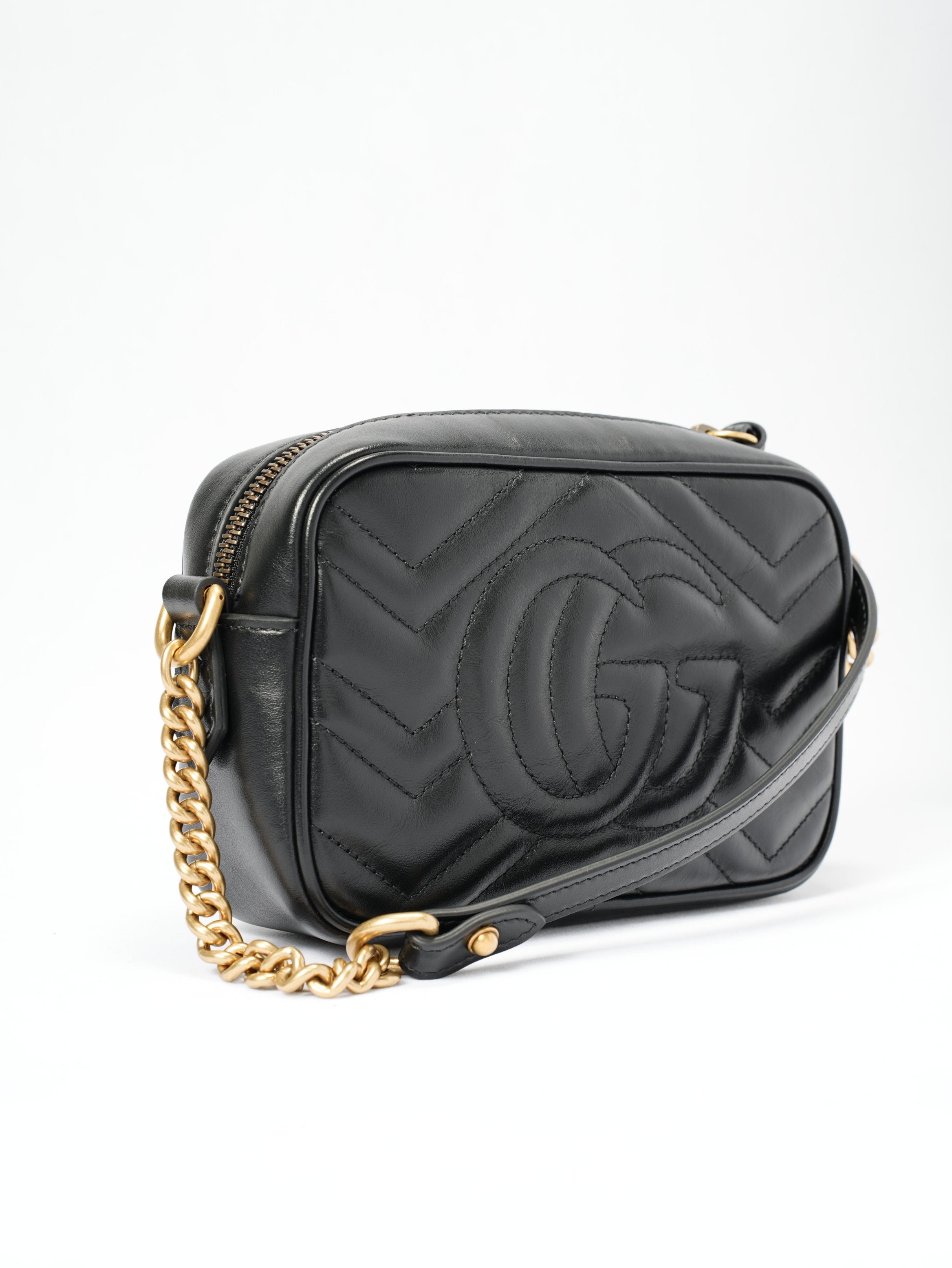GUCCI Black Marmont Camera Bag Mini - Pre-Owned