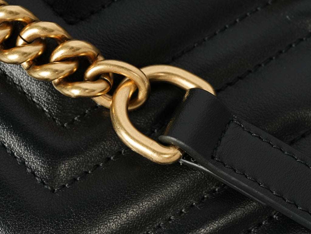 GUCCI Black Marmont Camera Bag MM - Pre-Owned