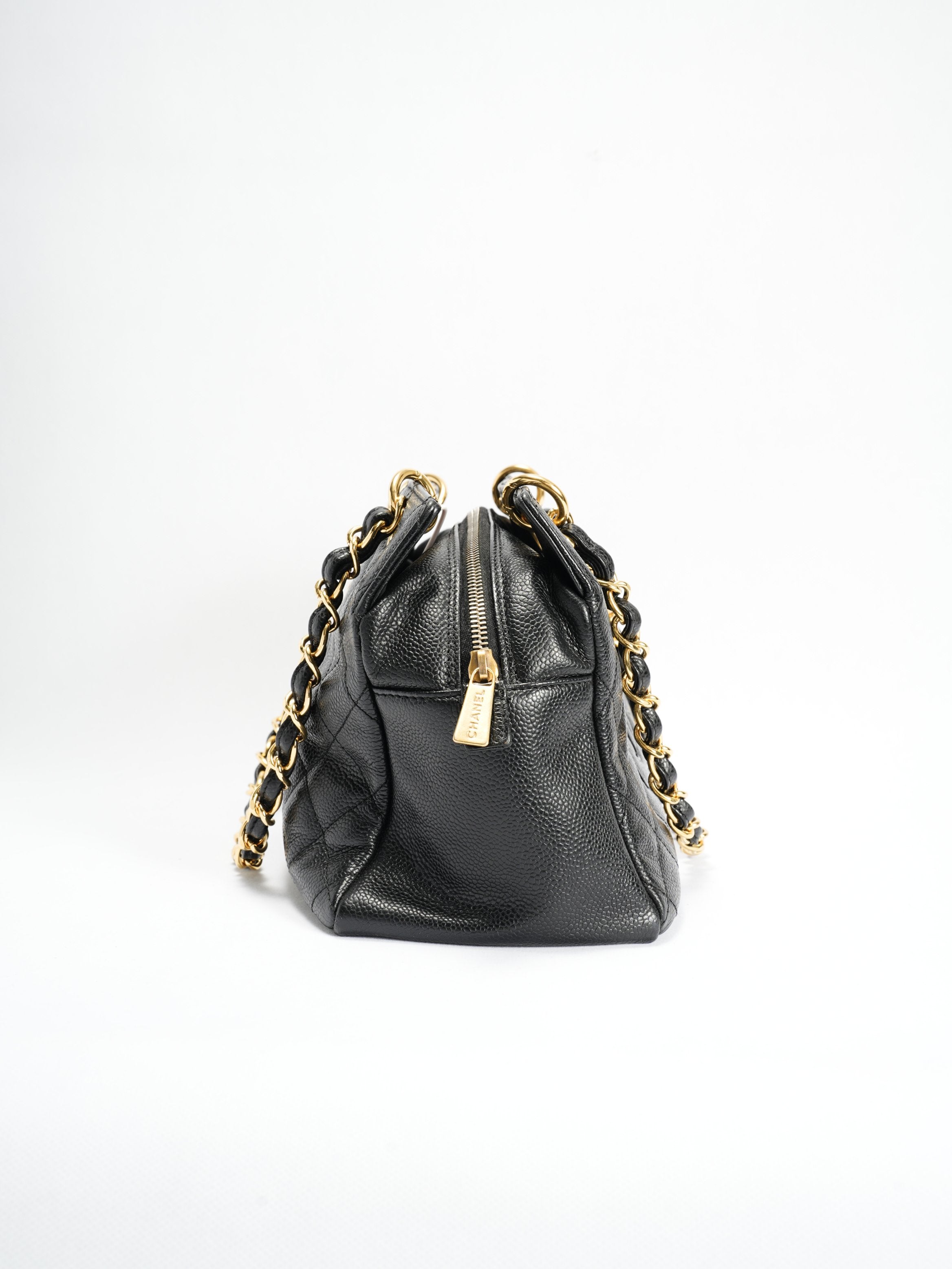 Chanel | Patent Pouch Tote In Black Pebbled Leather with Gold-tone Hardware - | - Pre-Owned