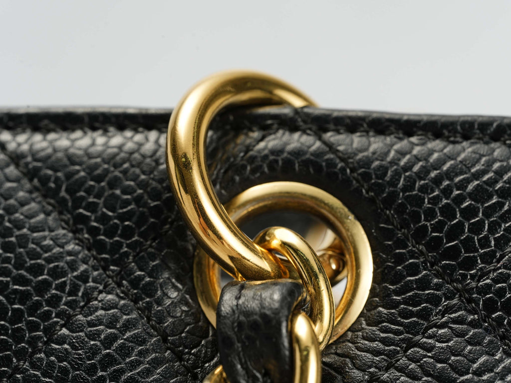 Chanel | Patent Pouch Tote In Black Pebbled Leather with Gold-tone Hardware - | - Pre-Owned