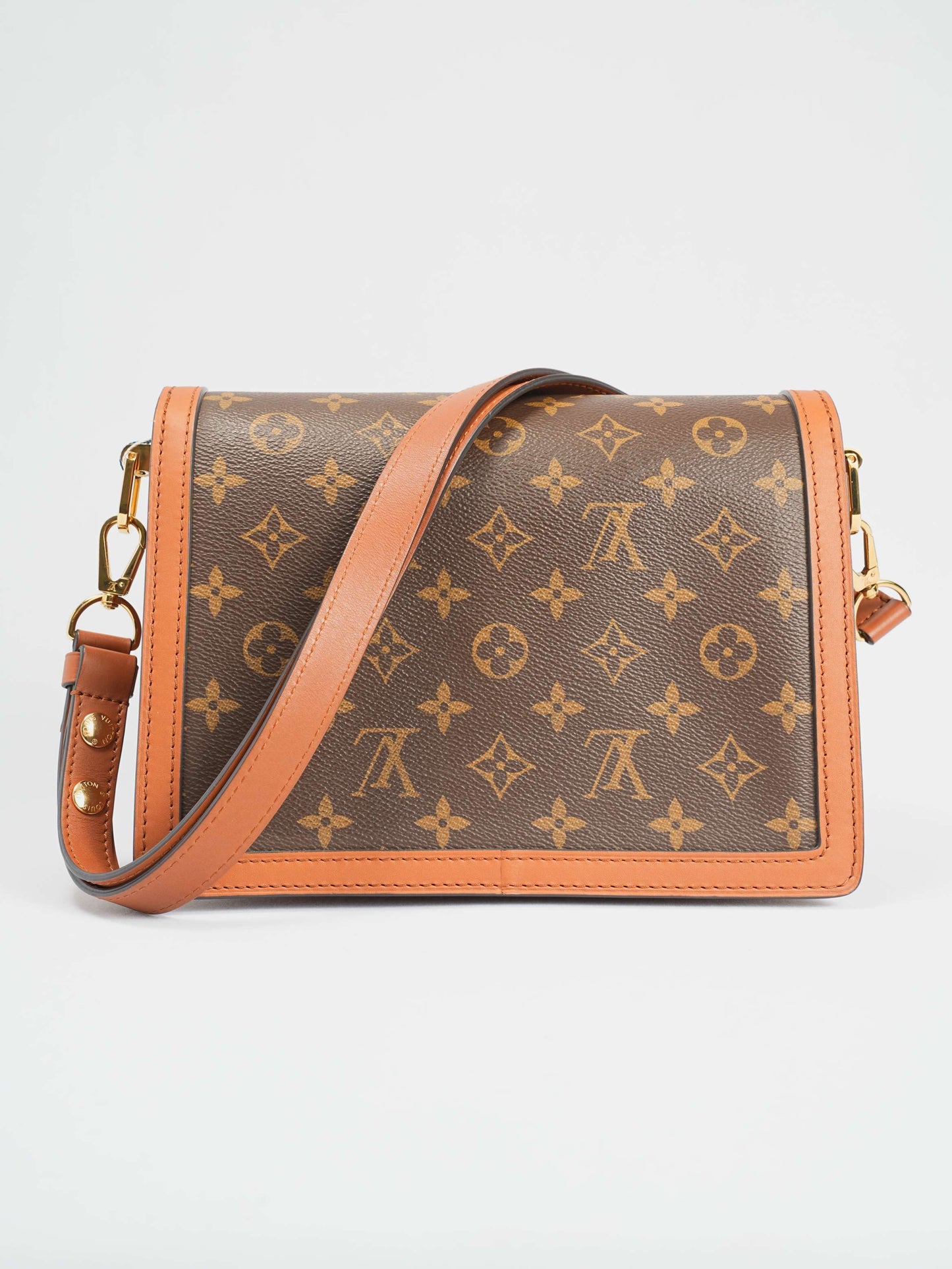 Louis Vuitton Dauphine MM Handbags Monogram Brown Sholderbag Crossbody Women's bag