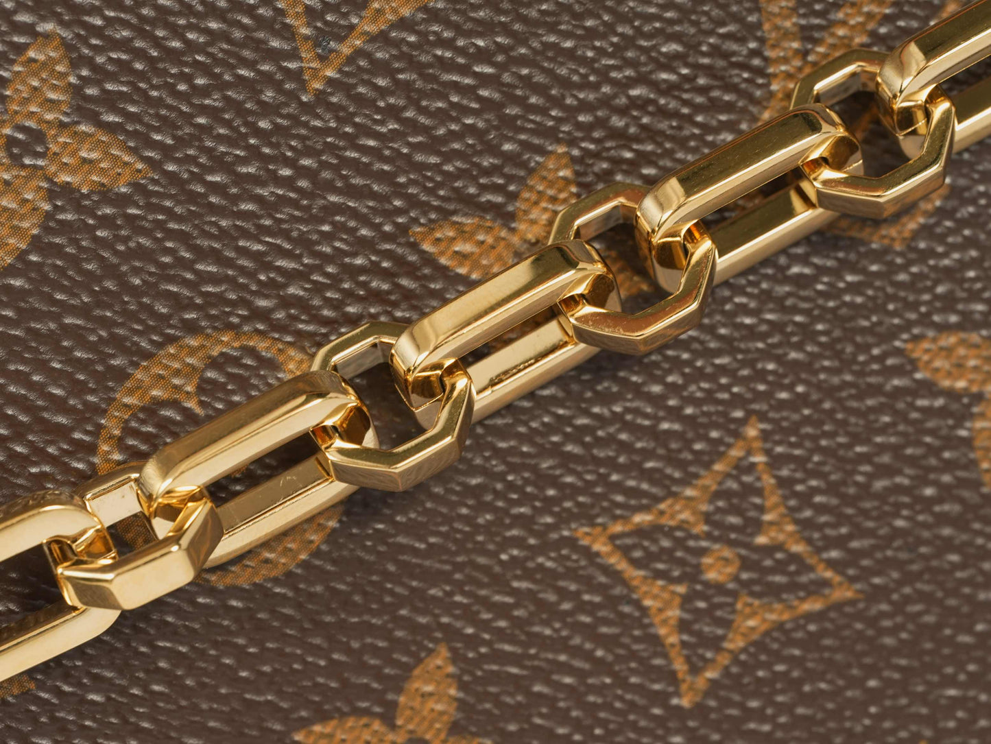 Louis Vuitton Dauphine MM Handbags Monogram Brown Sholderbag Crossbody Women's bag