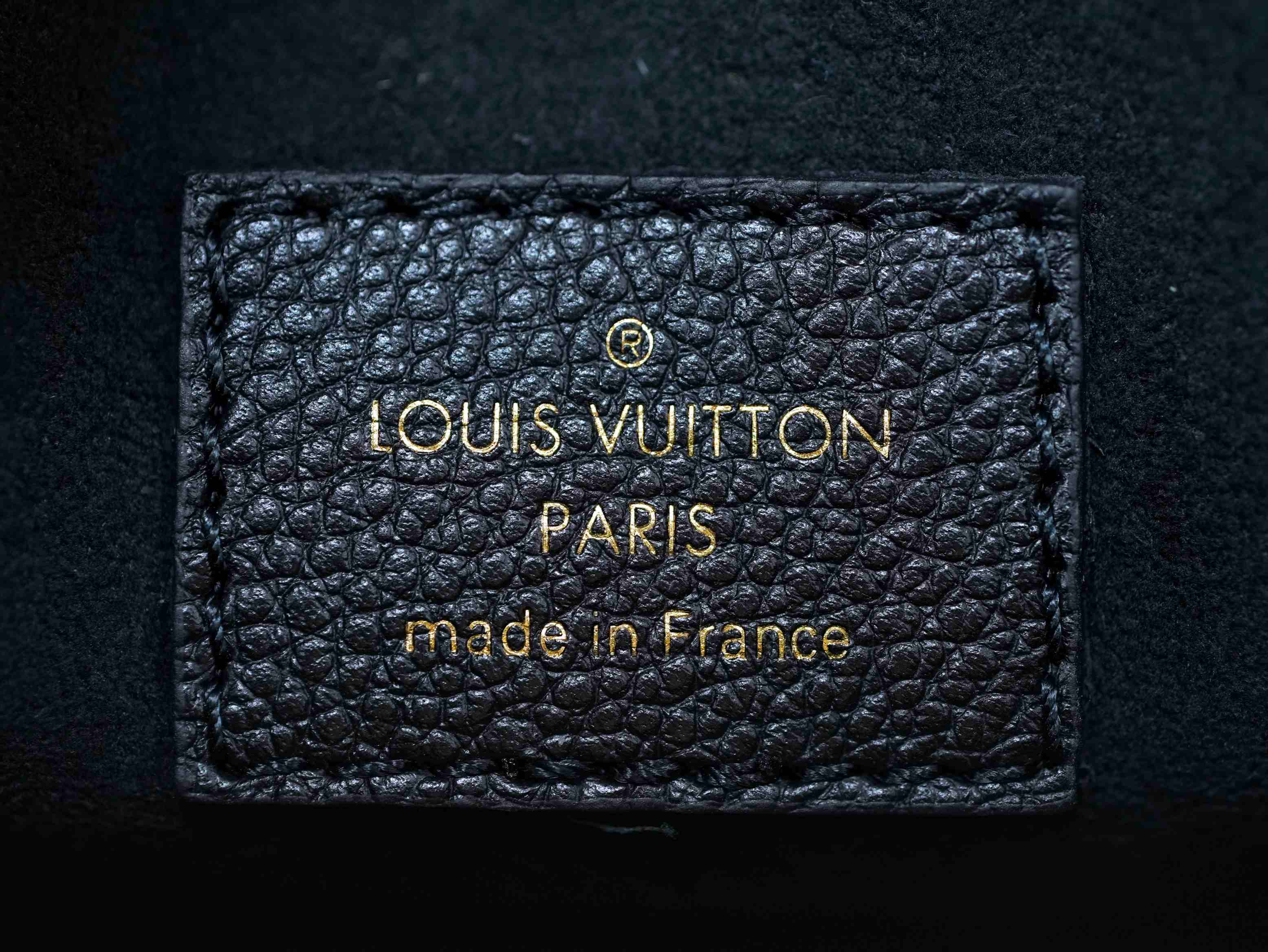 Louis Vuitton lock&go Handbag - Pre-Owned