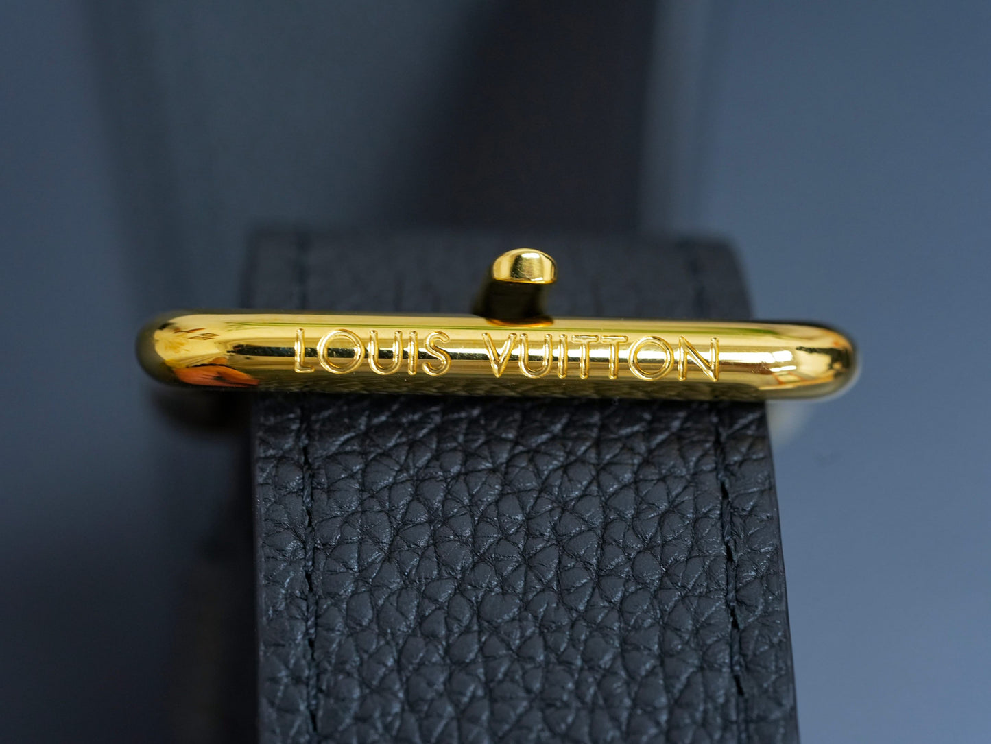 Louis Vuitton lock&go Handbag