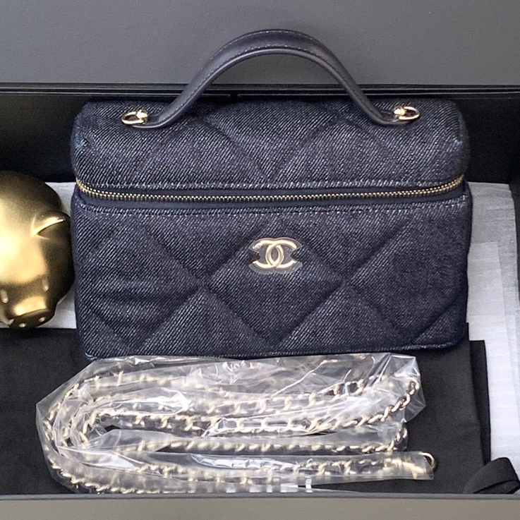 Chanel Vanity Denim Blue Crossbody Top Handle Excellent
