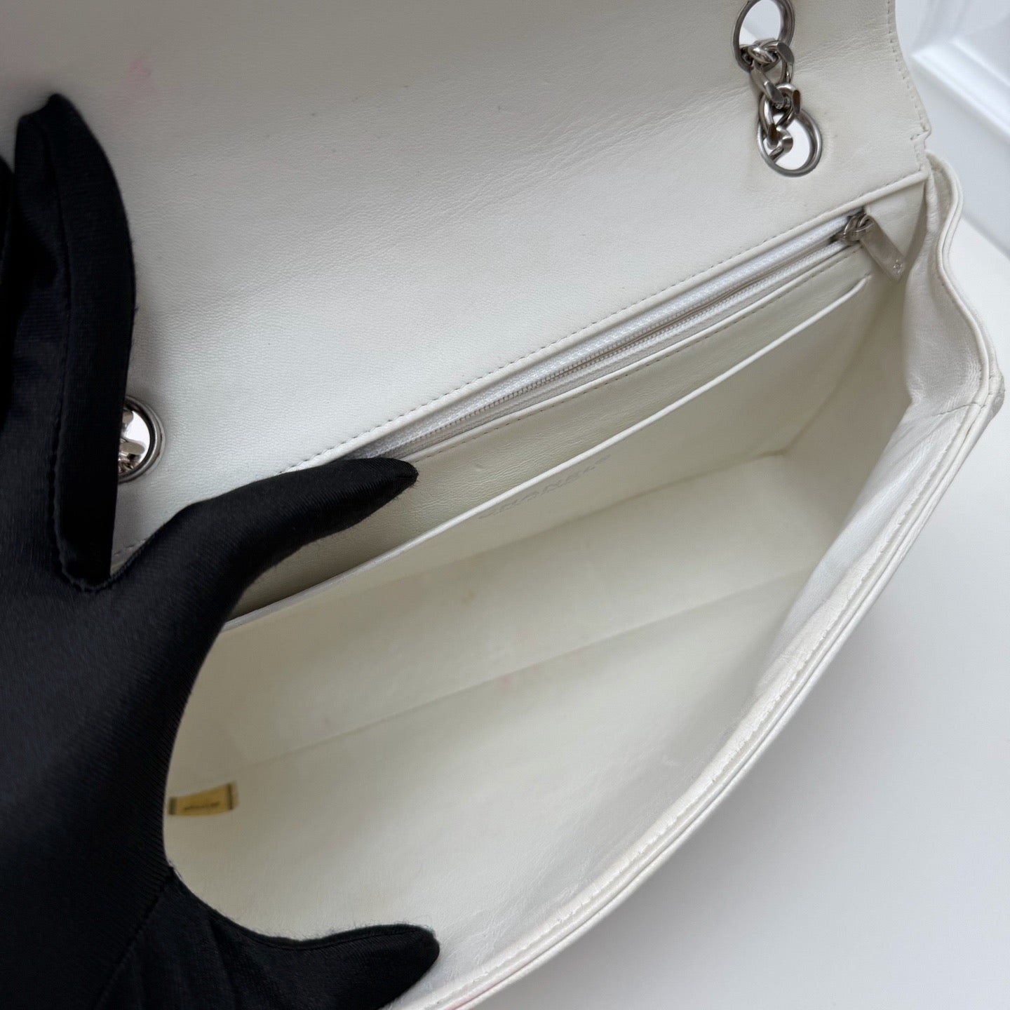 Chanel Square Quilt Flap Chain Shoulder Bag White Silver Used Women Classic