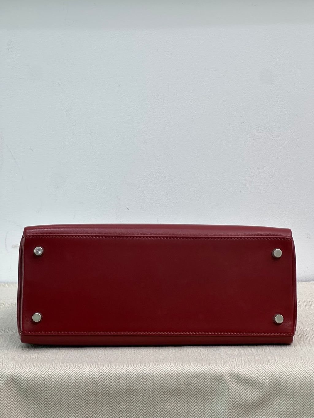 Hermes Kelly28 Box Leather Red Handbag Silver Hardware With Crossbody Strap