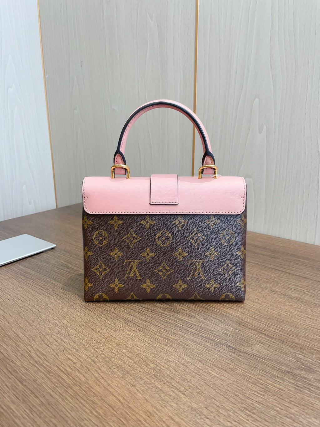 Louis Vuitton Locky BB Locking Handbag Daily Casual Pink Monogram