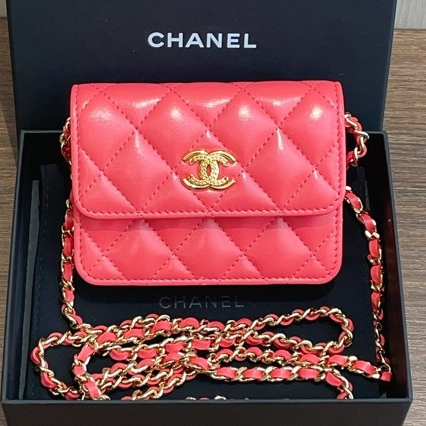 Chanel Vic Diamond Chain Shoulder Crossbody Bag Pink Gold Hardware Women