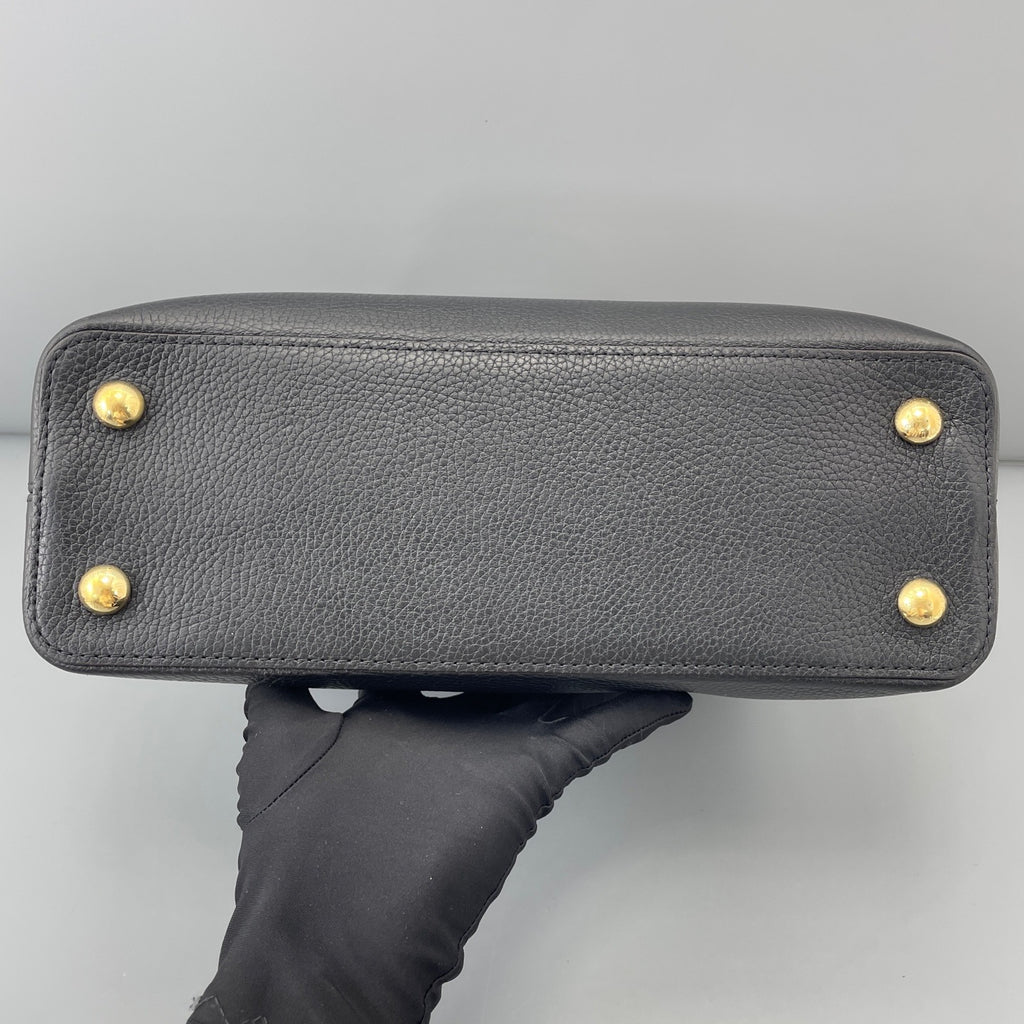 Louis Vuitton Capucines MM Tote Top Handle Bag Black Gold Hardware Women Classic