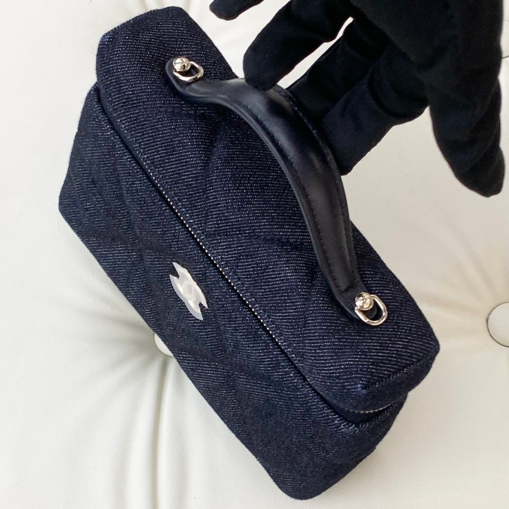 Chanel Vanity Denim Blue Crossbody Top Handle Excellent