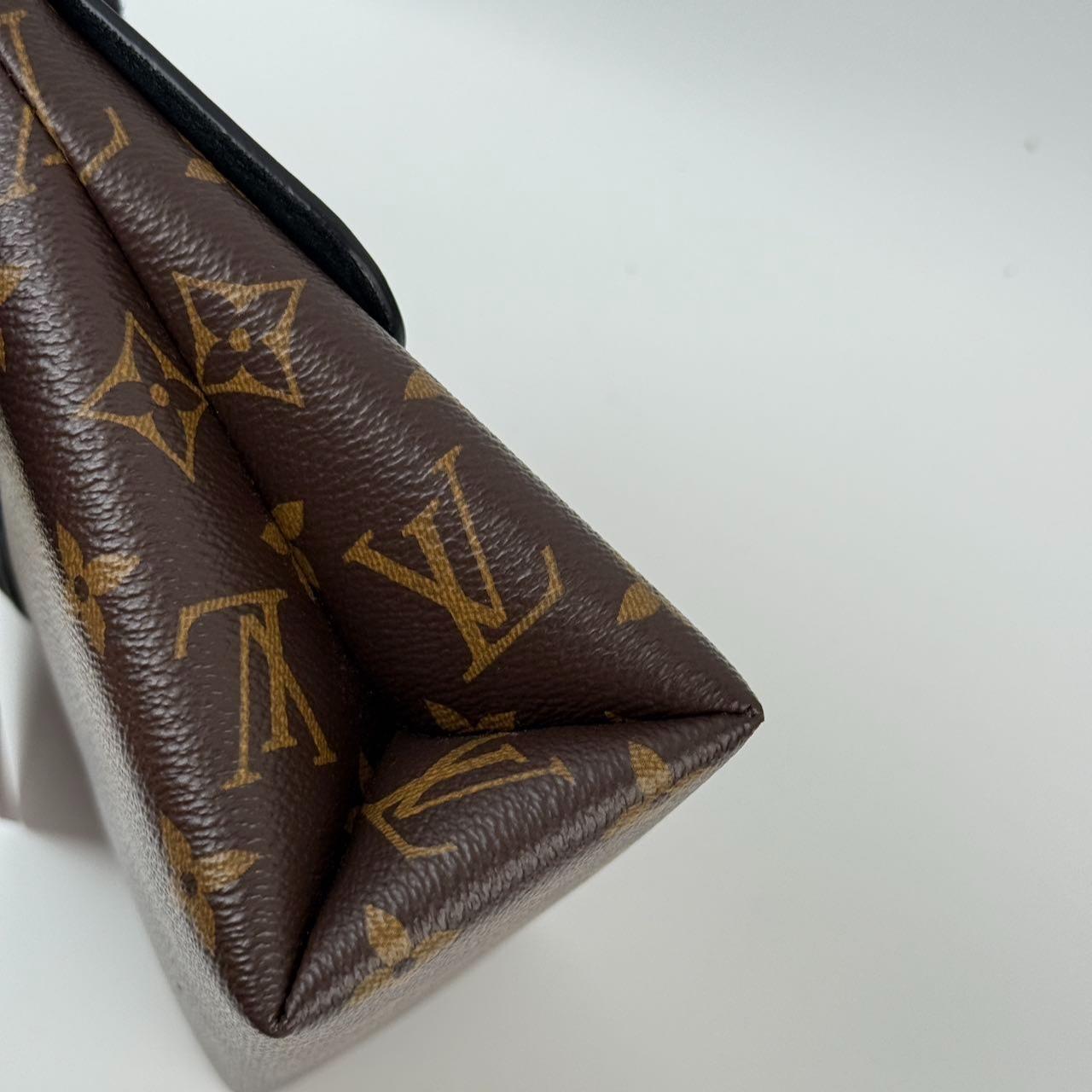 Louis Vuitton Locky BB Handbags M46246