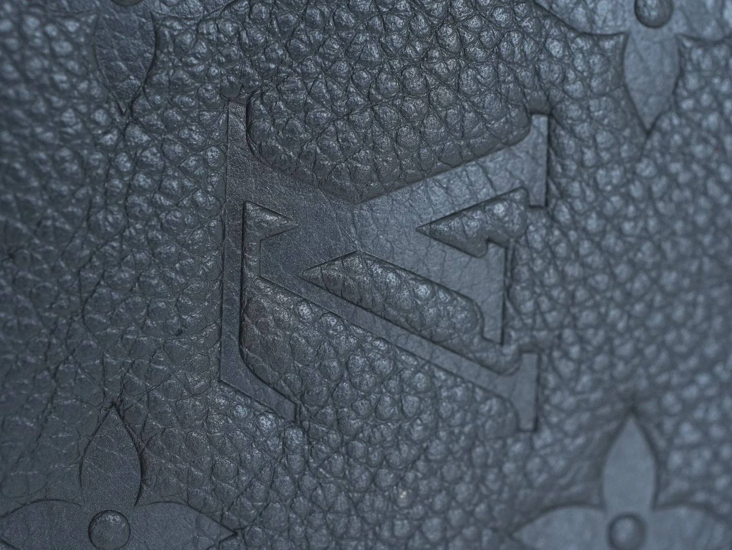 Louis Vuitton Monogram Pallas Clutch Black Empreinte Shoulder bag Crossbody