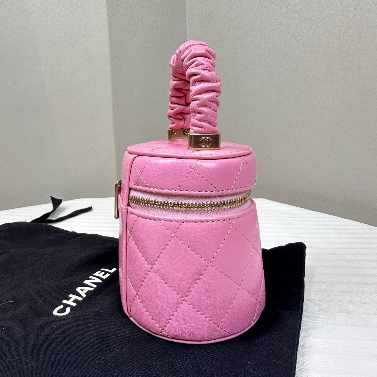 Chanel Diamond Bucket Top Handle Bag Pink Gold Used Women Classic