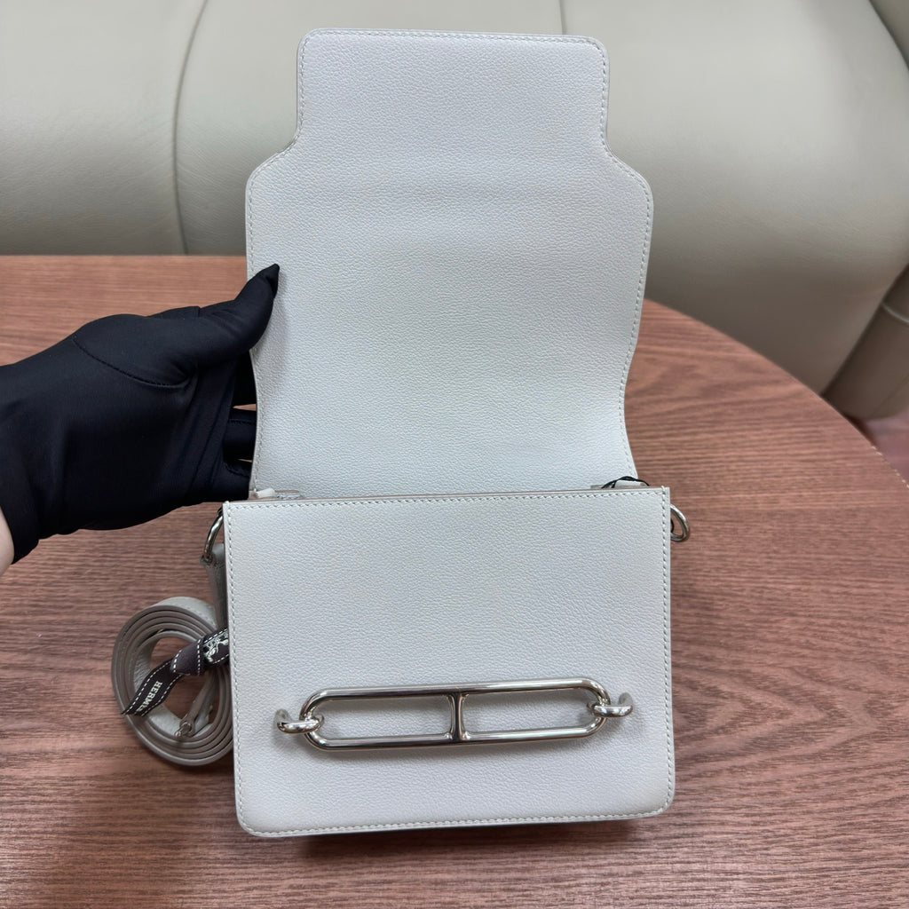 Hermes Roulis19 Evercolor Shoulder Bag Crossbody White Silver Women Classic