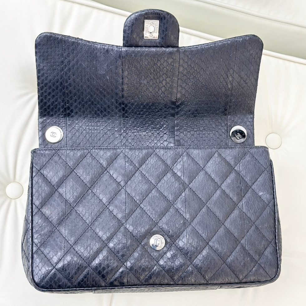 Chanel Classic Flap Jumbo Snakeskin Chain Top Handle Crossbody Bag Black Women S
