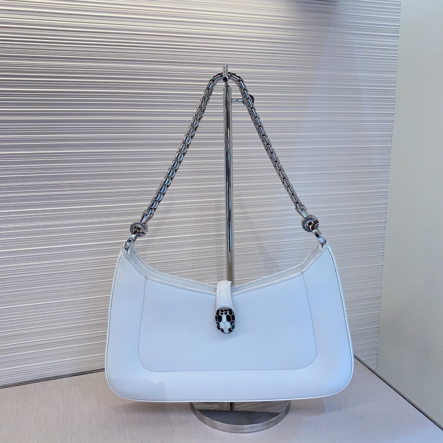 Bvlgari Serpenti Chain Shoulder Bag White Silver Used Women Classic