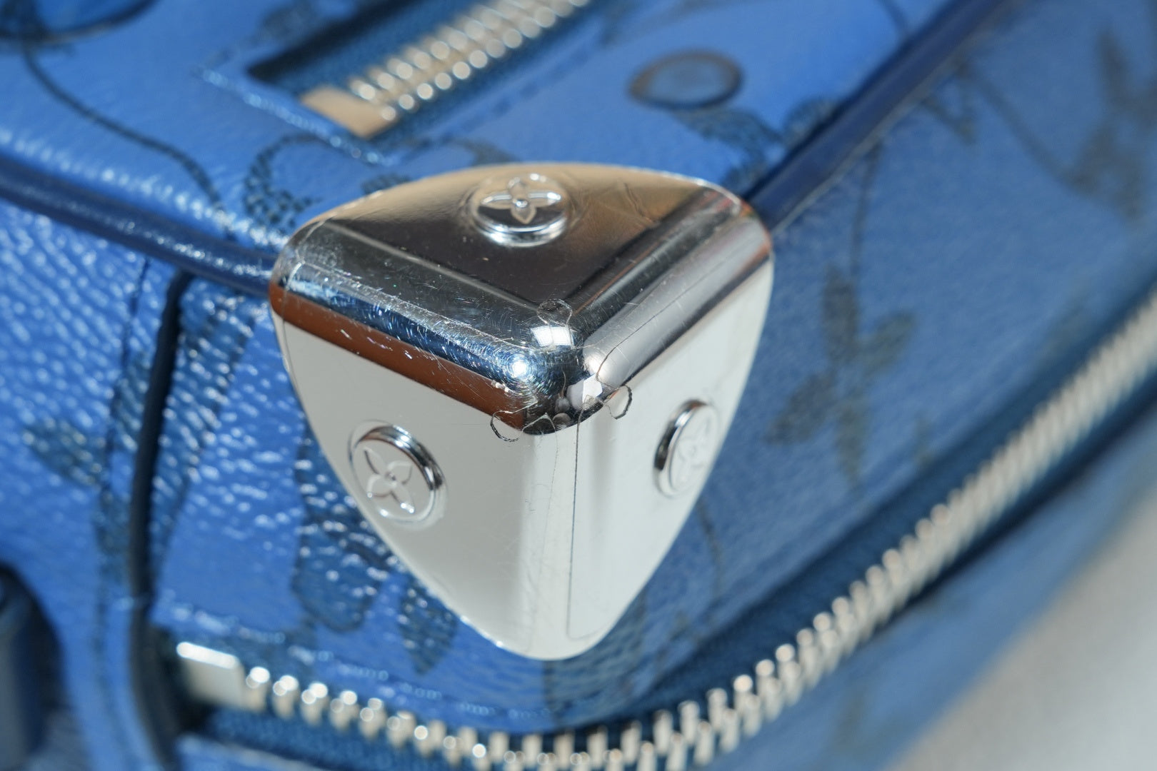 Louis Vuitton Soft Trunk Monogram Blue Crossbody Chip Version Shw Excellent